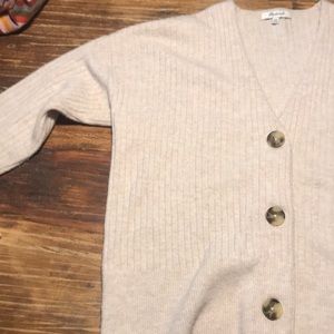 Beige Madewell Cardigan with large buttons - size XXS